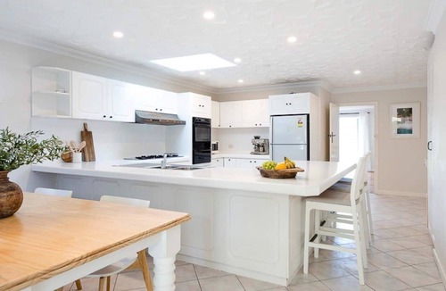 Balcatta House | Homely with Large Pool - Family Friendly!