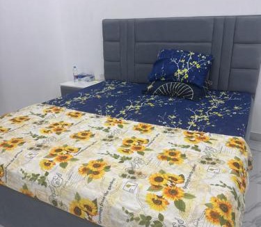 Ajman House | Homestay Cozy bedroom with private attached washroom in ajman villa