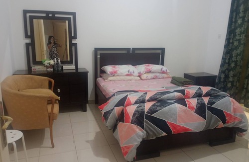 Al Ain Villa | Homestay. Set up furnished room in a villa