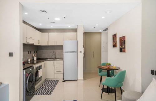 Jumeirah Beach Residence Apartment | Iolanda Home