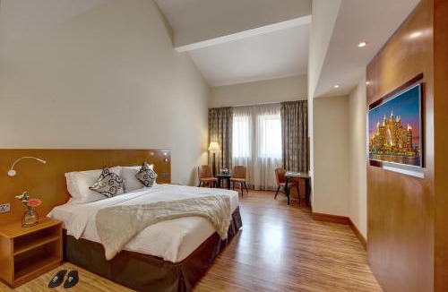 Al Barsha 1 Villa | J5 Holiday Homes Barsha Gardens