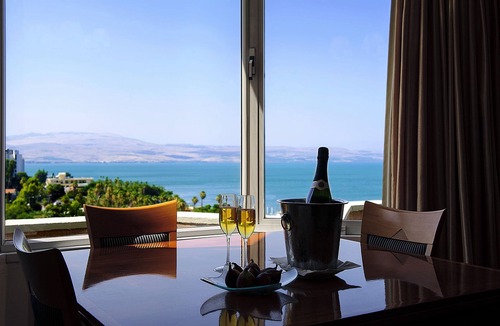 Tiberias Apartment | Kings Towers Suite Apartments