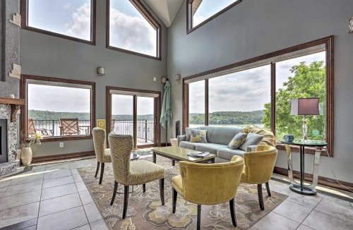 Kaiser House | Luxe Group Home w/Boat Dock in Lake of the Ozarks