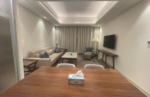 Sharm Apartment | Luxurious 2 Bedroom Apartment - Address Beach Resort Fujairah