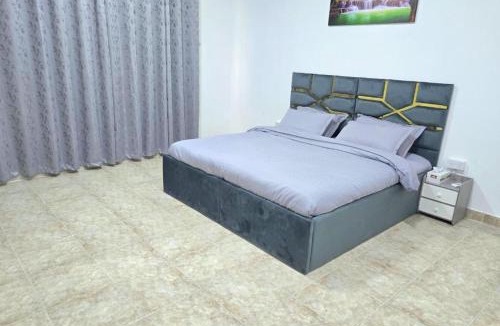 Abu Dhabi Apartment | Luxury 1-Bedroom Suite Near All Amenities