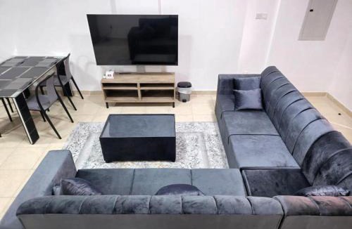 Abu Dhabi Apartment | Luxury 1-Bedroom Suite Near All Amenities