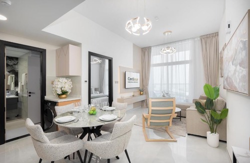 Al Barsha Apartment | Luxury 1BR - Miracle Garden View - Skyz in Arjan
