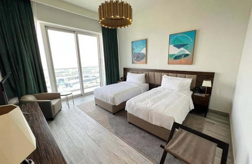 Dubai Media City Apartment | Luxury 2BR Avani Palm View Apt