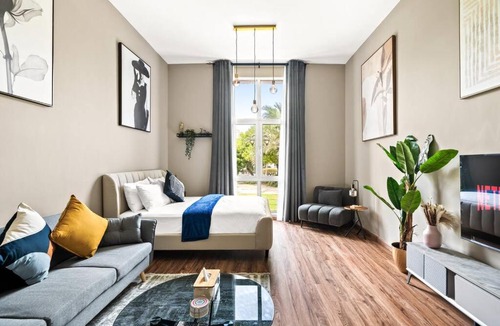 Discovery Gardens Apartment | Luxury apartment at Discovery