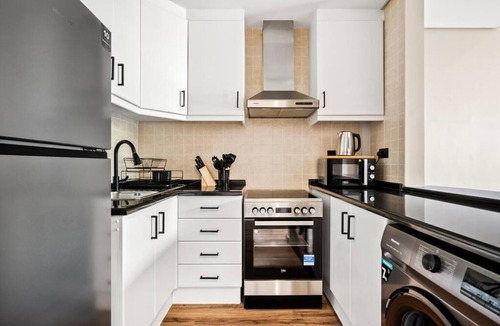 Discovery Gardens Apartment | Luxury apartment at Discovery