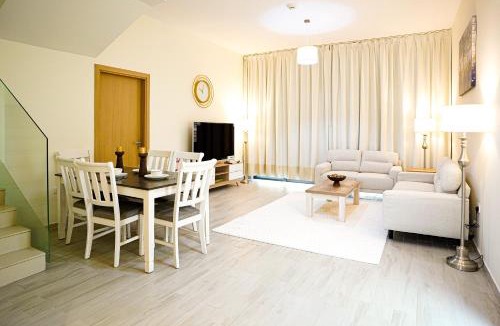 Al-Fujairah Villa | Luxury Villa by the sea