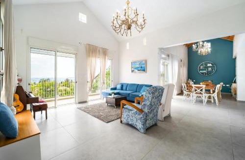 Rosh HaNikra Villa | Mamad Rosh HaNikra Garden Villa Retreat