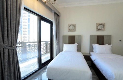 Jadaf Apartment | Marbella Holiday Homes