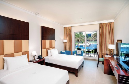 Al Mafraq Hotel | Metropolitan Al Mafraq Hotel