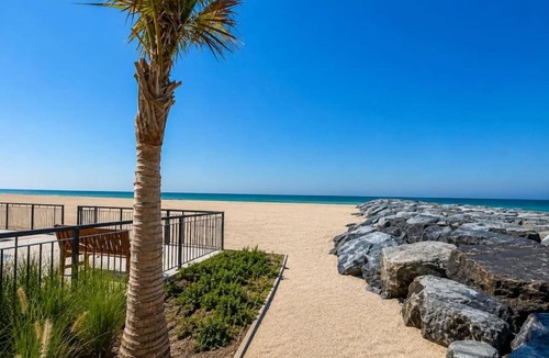 Dubai Apartment | Modern Bright 2BR Sea View with Pool and Beach Access