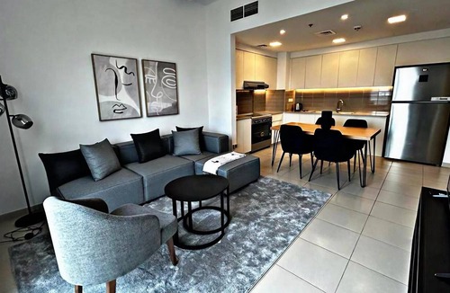 Dubai Apartment | Modern Elegance 2-Bedroom Apartment