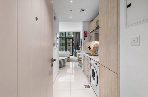 Palm Jumeirah Apartment | Modern studio in Seven Palm, pool and beach