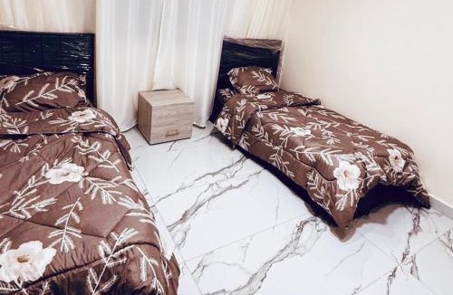 Amman Apartment | Moon