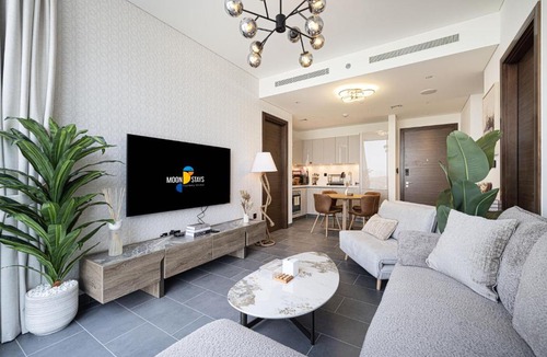 Nad Al Sheba Apartment | Moon Stays - Opulent 2BR Stay - Sobha Hartland