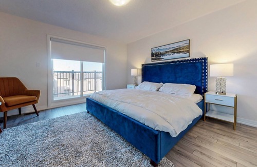 Brampton House | NEWLY BUILT LUXURIOUS 3BRM TOWN HS/AIRPORT/PARKING