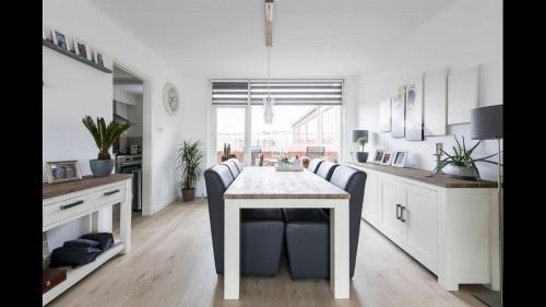 Amsterdam House | Nice Spacious House Near Amsterdam And Schiphol