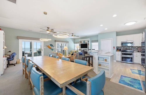 Emerald Isle House | Oceanfront, hot tub, dog-friendly and an elevator-Reduced Rates for 8/29 & 9/5