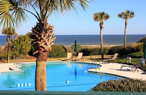 Fernandina Beach Villa | Oceanfront Penthouse Views,Elegant Natural Finishes,WiFi, 5 TV's, 4Bed, 3Bath