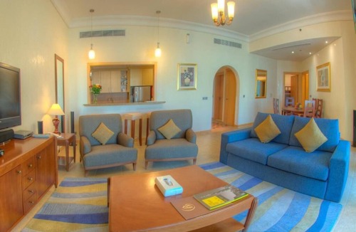 Al Kubus Apartment | One Bedroom apartment Near Nemo Diving Center Palm