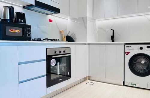 Al Barsha Apartment | OYO HOME 1457 Premium 1bed Apartment In