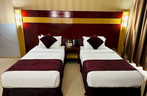 Naif Hotel | Palette Phoenix Hotel