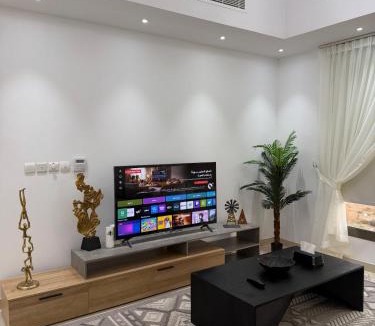 Seeb Apartment | Perfect choice Luxury Apartment-AlMuzn Residence, AirPort
