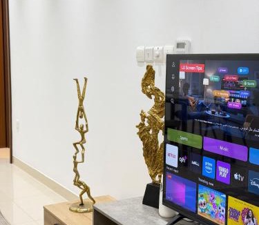 Seeb Apartment | Perfect choice Luxury Apartment-AlMuzn Residence, AirPort