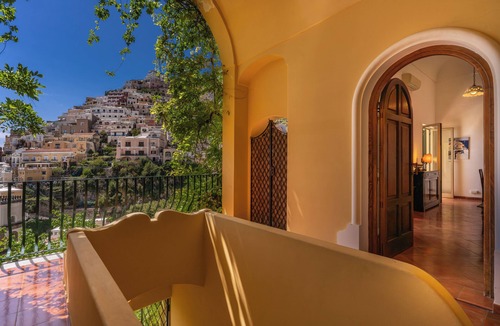 Positano City Centre House | Positano: Casa Leucosia. in a wonderful ancient villa,in the heart of Positano