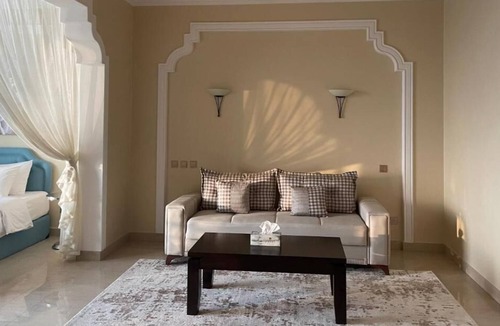 Al Hamra Village Apartment | Private Suites Al Hamra Palace at golf & sea resort