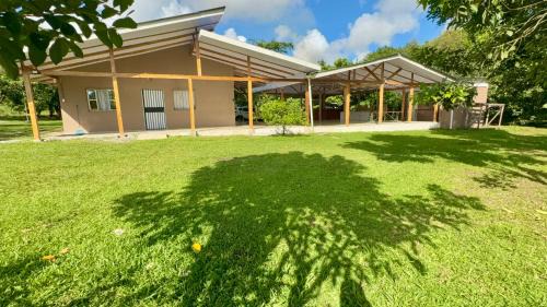 Guacimo Apartment | Quinta Don Ebal