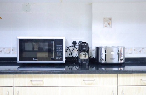 Abu Dhabi City Center Apartment | Raha Corniche Luxury 3BR Retreat