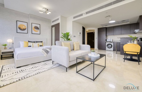 Bur Dubai Apartment | Refreshing Studio at Sky Gardens DIFC by Deluxe Holiday Homes