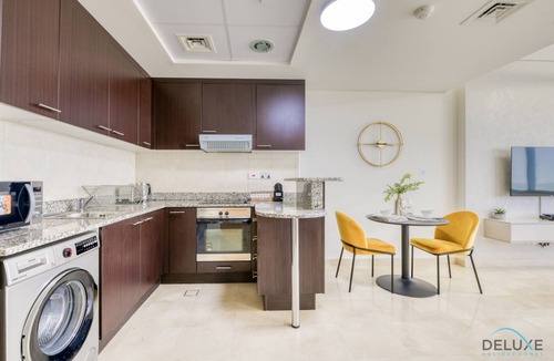 Bur Dubai Apartment | Refreshing Studio at Sky Gardens DIFC by Deluxe Holiday Homes