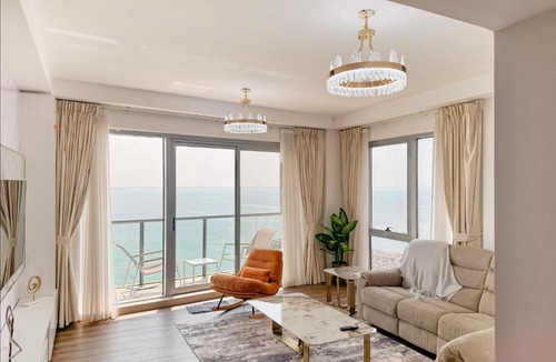 Ras Al Khaimah Apartment | Relaxing 2-Bedroom Stay by the Sea Pacific Al Marjan