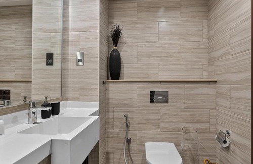 Jumeirah Lake Towers Apartment | Relaxing City Escape in JLT