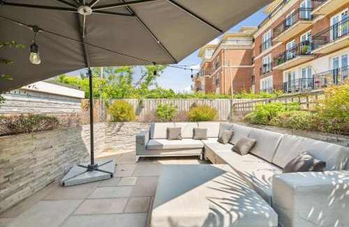 Twickenham Riverside Villa | Richmond Riverside Villa