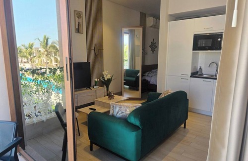Salalah Ski Chalet | Rotana Hawana Luxurious Apartment RV06-101