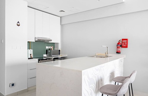 Dubai Apartment | Sandwell's Luxury Apartment - StayShort - Studio in Dubai Land that sleeps 2 close to Global Village