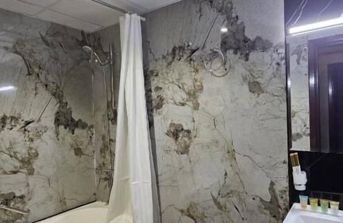 Khor Fakkan Hotel | Sea Shore Hotel Apartment