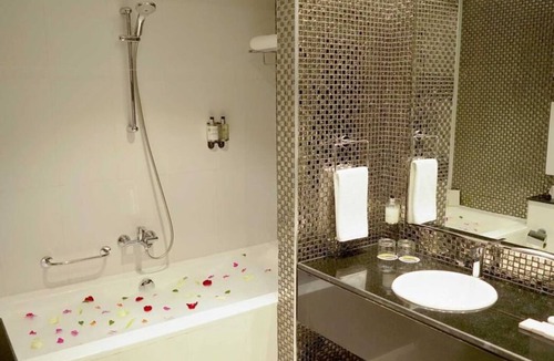 Barsha Heights Hotel | Sig1 Barsha | Classic Room | 4-Star Base, Gym, Rooftop Pool | 2 Units