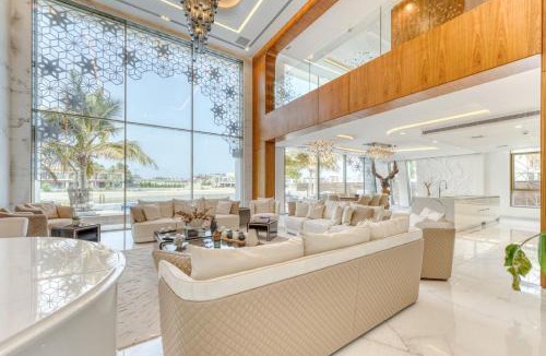 Palm Jumeirah Villa | Signature Palm Villa Frond G 6BDR Private Pool