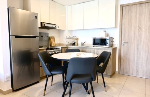 Dubai Apartment | Silk Valley - Luxury 1BR with beautiful Garden View
