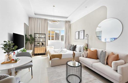 Dubai Apartment | Silkhaus Vacation Homes New studio in Silicon Oasis ASB Tower