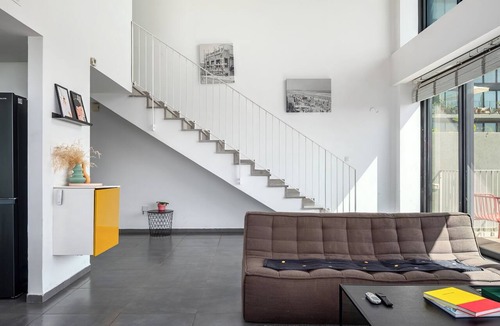 Neve Tzedek Apartment | Sky-High Luxury Neve Tzedek 3BR Terrace & Pool