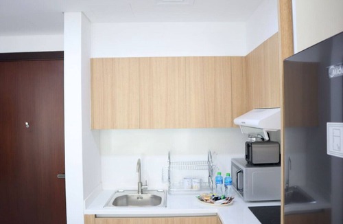 Masdar City Apartment | Sleek 1BR Oasis Hideaway in Masdar CIty